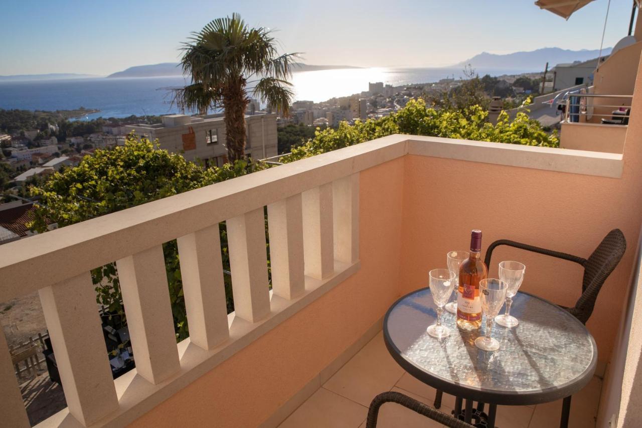 Apartment Dany - Free Beach Parking Makarska Exterior photo