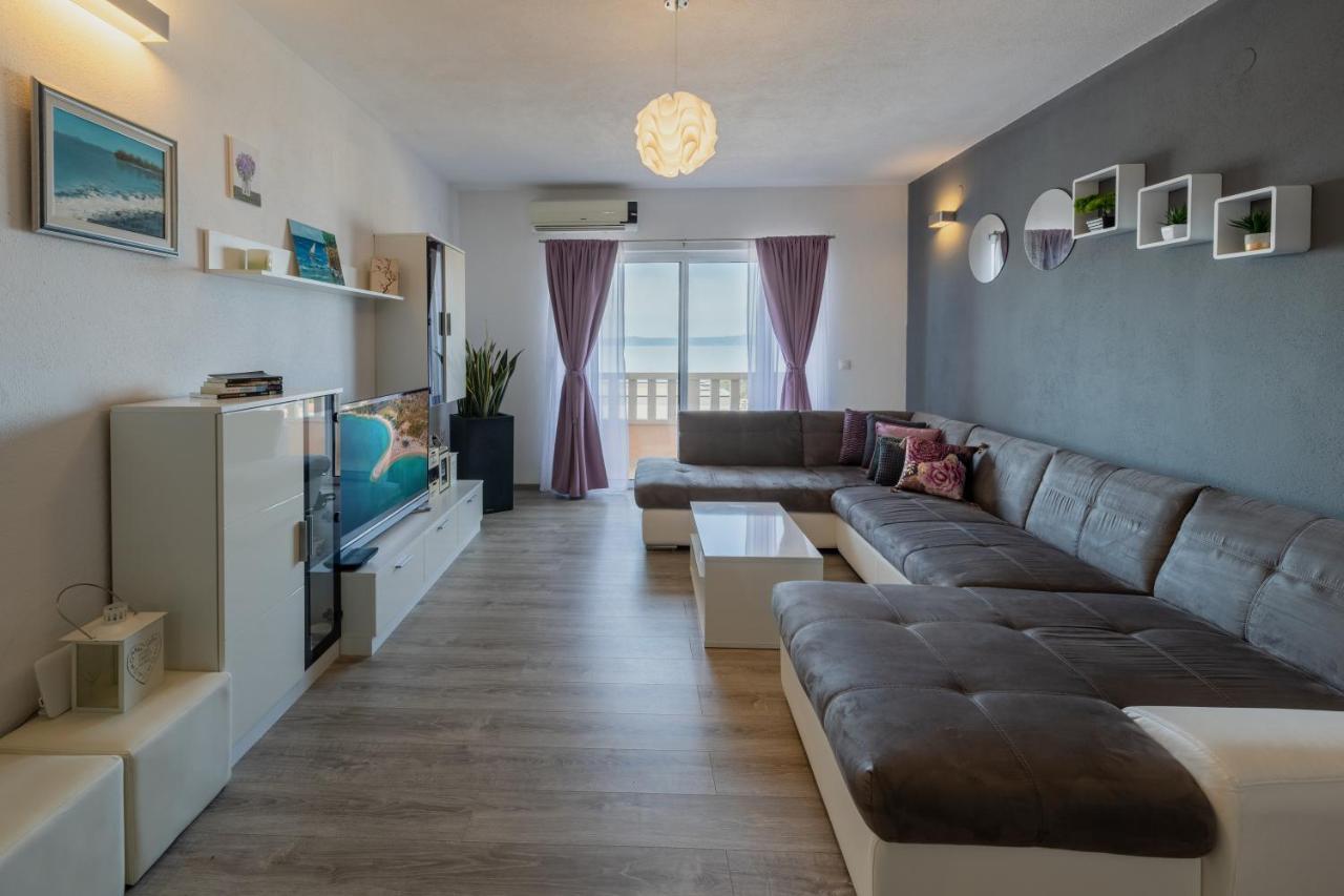 Apartment Dany - Free Beach Parking Makarska Exterior photo